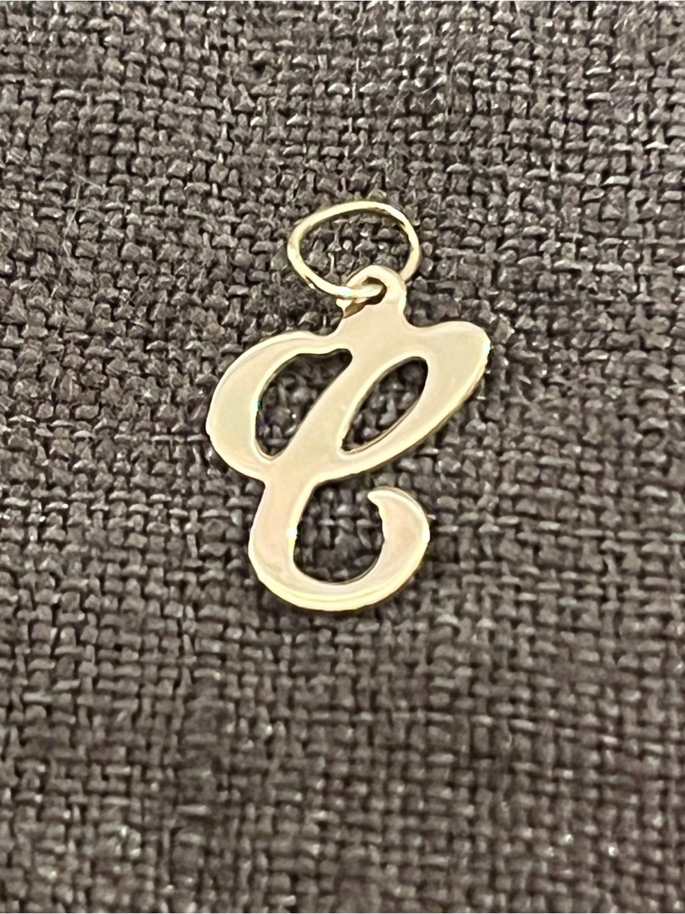 VINTAGE Solid 14K Yellow Gold Cursive Script Letter “C” Initial Pendant Charm